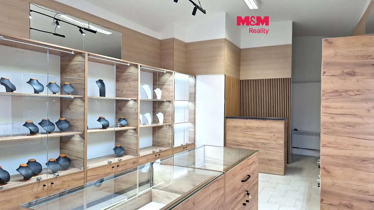 Pronájem obchodního prostoru 35 m²